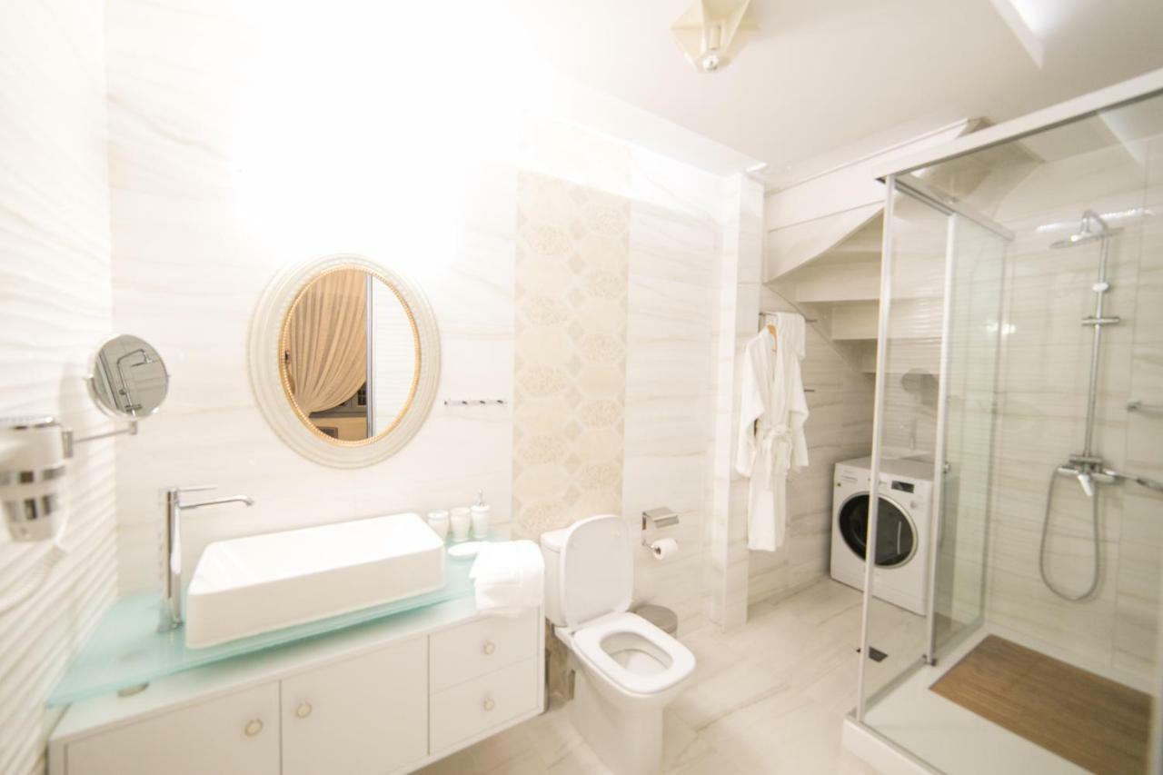 Jacuzzi Suite In The Heart Of Oldtown レティムノ エクステリア 写真