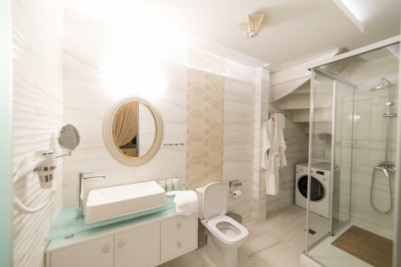 Jacuzzi Suite In The Heart Of Oldtown レティムノ エクステリア 写真
